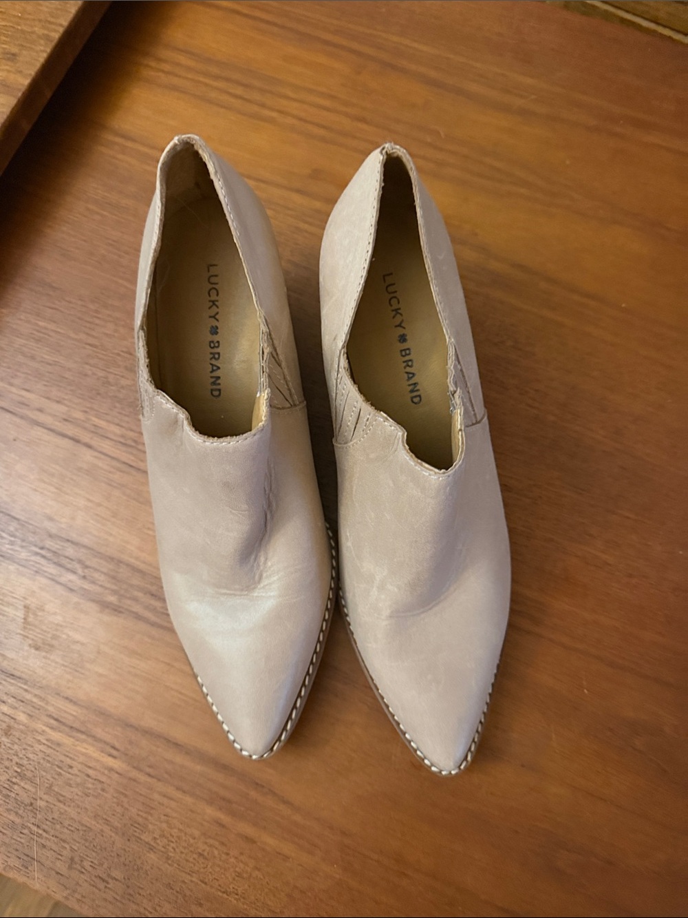 Lucky Brand Women's Pointed Slip-On Ankle Booties in Light Taupe Like New